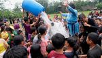 Sambut Ramadan, Warga Magelang Gelar Tradisi Perang Air