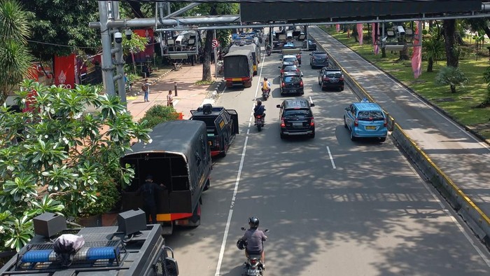 Situasi Lalin di Sekitar Patung Kuda, Jakpus