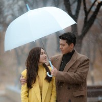 Tipe-tipe Zodiak Saat Musim Hujan, Kamu Tim Rebahan atau Tetap Aktif?