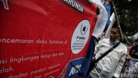 Debu batu bara tersebut berasal dari salah satu perasahaan swasta di Pelabuhan Marunda, Jakarta Utara.  