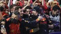 Ini menjadi podium pertama Verstappen di musim 2022 setelah sebelumnya dia gagal finis pada seri pembuka di Bahrain.