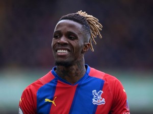Timnas Inggris, Wilfried Zaha, dan Takdir Tak Bisa Bersama