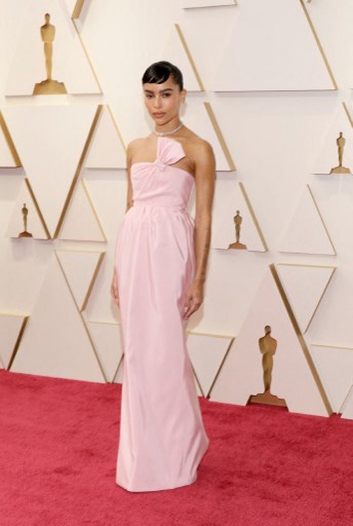 Zoe Kravitz HOLLYWOOD, CALIFORNIA - MARCH 27: Zo Kravitz attends the 94th Annual Academy Awards at Hollywood and Highland on March 27, 2022 in Hollywood, California. Mike Coppola/Getty Images/AFP (Photo by Mike Coppola / GETTY IMAGES NORTH AMERICA / Getty Images via AFP)
