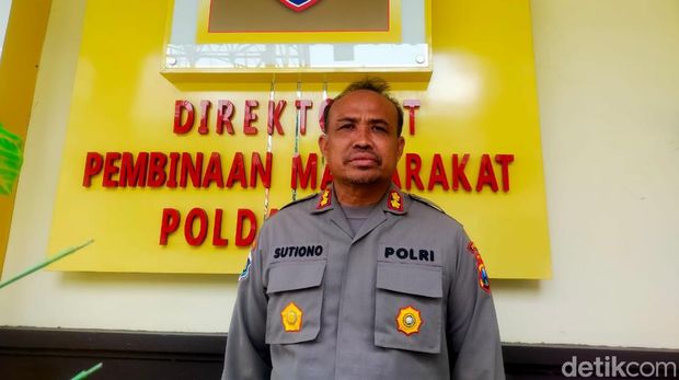 AKBP Sutiono yang pernah tertidur di atas makam karena kelelahan setelah memakamkan lebih dari 20 jenazah COVID-19 dalam sehari.