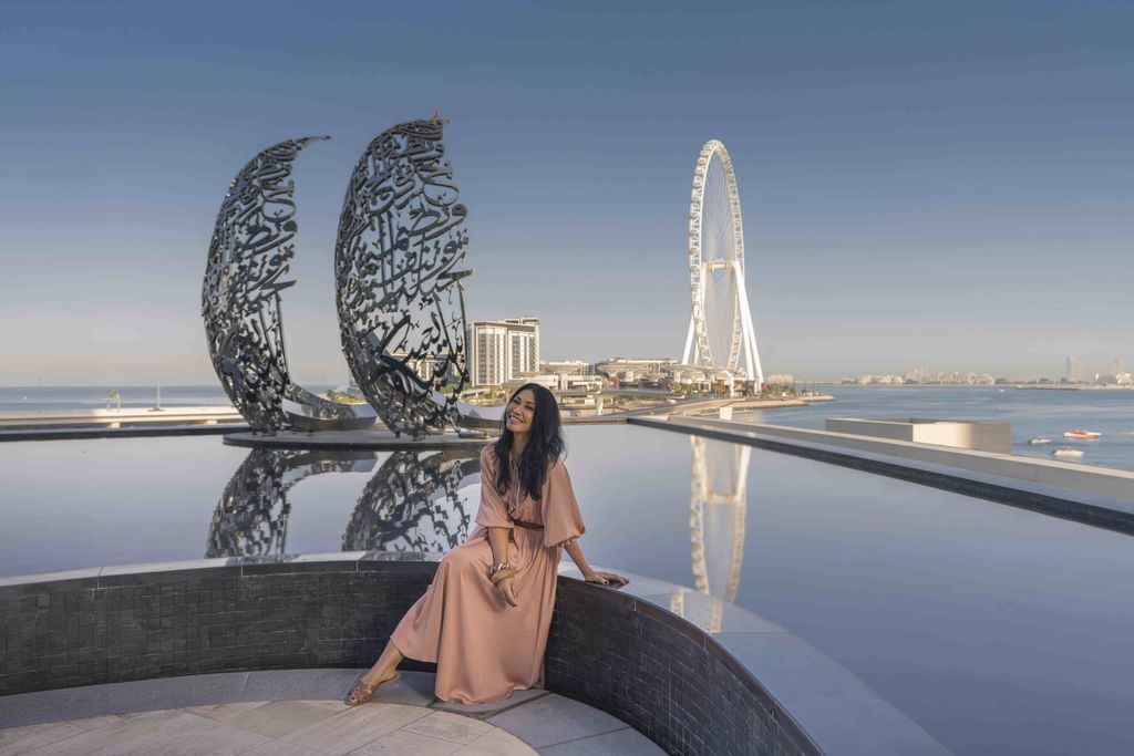 Anggun di Dubai