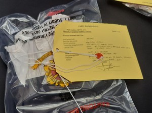 Polisi Pamerkan Barang Bukti Kasus Dea OnlyFans, Ada Baju Cosplay
