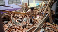 Bangunan yang ambruk memang sudah lama tidak digunakan untuk kegiatan belajar-mengajar karena kondisinya mengkhawatirkan.