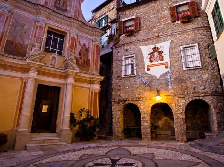 Potret Seborga, Desa Indah yang Terobsesi Jadi Negara