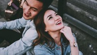 Fendy Chow menikahi Stella Cornelia yang diketahui sebagai mantan member JKT48 pada 23 Juli 2017. Foto: Instagram @fendychow
