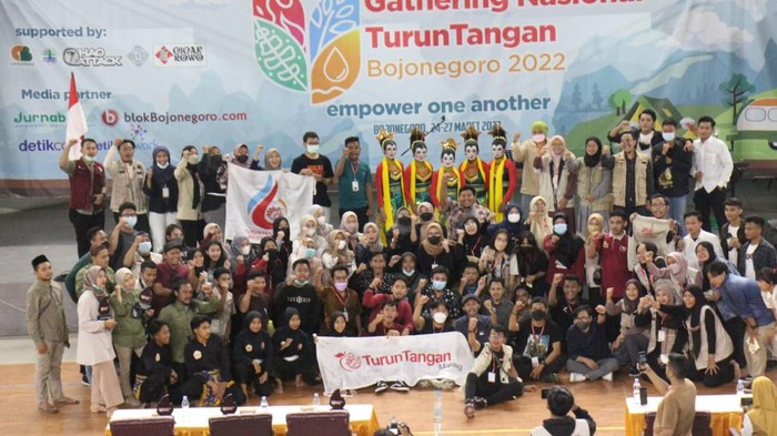 Gerakan TurunTangan menggelar gathering nasional di Bojonegoro. Gathering nasional ini digelar setelah dua tahun libur.