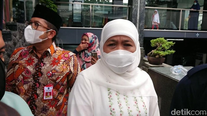gubernur khofifah