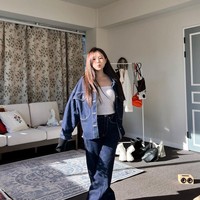 Tak hanya cantik, Hong Young Ki juga seorang pebisnis dan bercita-cita untuk jadi CEO. Selain itu, ia juga ingin membantu dan berdonasi untuk anak-anak. Aku suka berdonasi kecil dan membantu dalam cara-cara yang aku bisa tapi aku ingin melakukannya lebih besar dan merawat mereka sendiri. Aku pikir itu panggilan, kata Hong Young Ki.Foto: Instagram