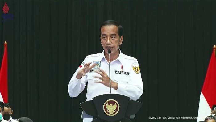 Jokowi di Acara APDESI