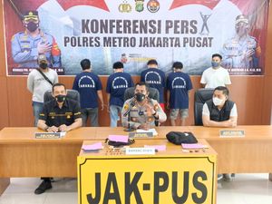 Polisi Tangkap Copet HP Viral di Angkot Tanah Abang