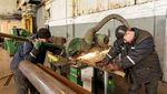 Lawan Rusia, Pabrik Baja di Ukraina Produksi Barikade Tank