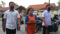 Emak-emak Di Jombang Tipu Pembeli Rp 1 M Bermodus Jual Minyak Goreng Murah