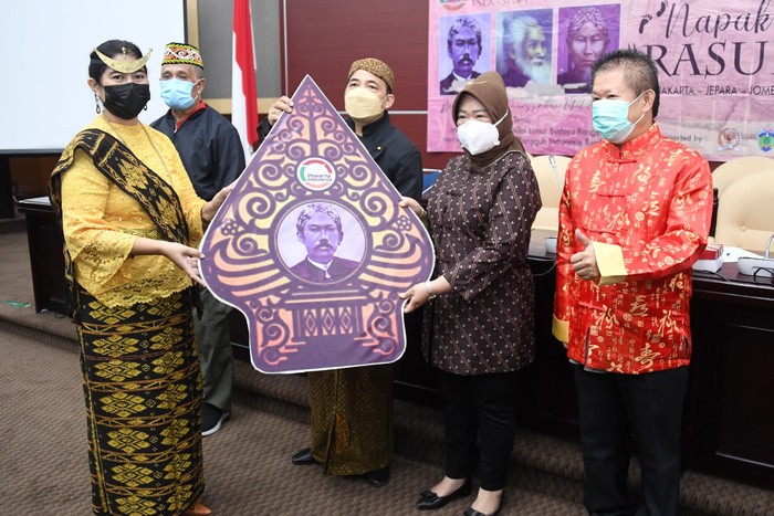 Rawat Budaya Bangsa, Setjen MPR Lepas Rombongan Napak Tilas Rasul Jawa