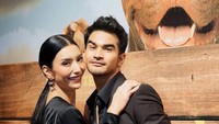 Tak lama setelah cerai dari Raiden Soedjono, Tyas Mirasih dekat dengan Tengku Tezi yang juga digdugat cerai oleh Danisa Chairunnisa. Foto: Instagram