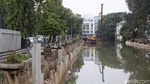 Antisipasi Banjir, Kali Ciliwung Pasar Baru Dipasang Turap Beton