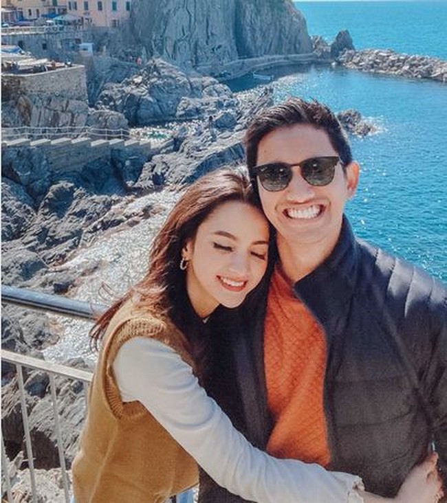 Belva dan Sabrina bisa memperpanjang bulan madunya karena Sabrina memperoleh libur musim semi dari kampusnya, Massachusetts Institute of Technology (MIT). Foto: Instagram