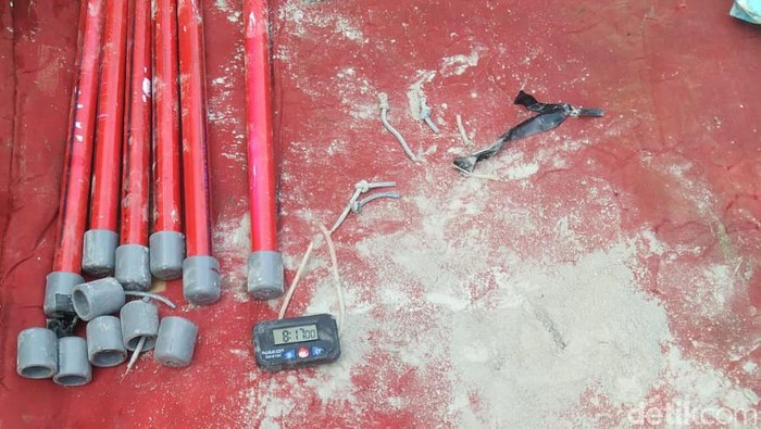 Benda mencurigakan di Dekat Denpom Solo