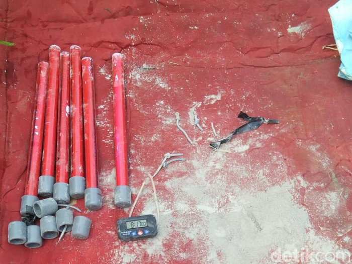 Benda mencurigakan di Dekat Denpom Solo
