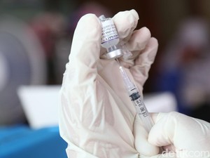 Perhatian! Masyarakat Indonesia Diminta Segera Vaksin Booster