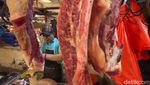 Jelang Ramadan, Harga Daging di Pasar Senen Naik Tipis