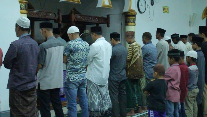 Jemaah Tarikat Syattariah di Nagan Raya, Aceh bakal berpuasa mulai Kamis (31/3) besok. Mereka akan melaksanakan salat tarawih malam nanti. (dok Istimewa)