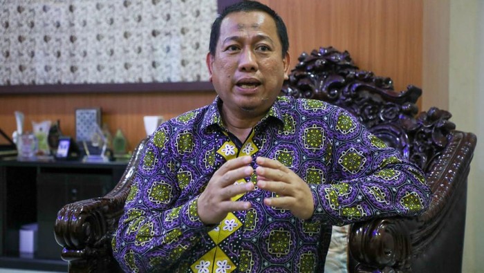 Kepala Badan Pusat Statistik Jateng Adhi Wiriana