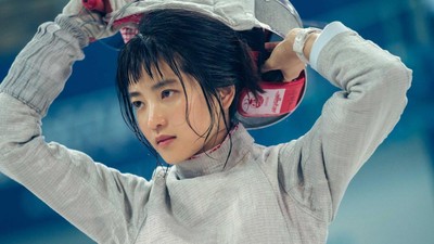 8 Pesona Kim Tae Ri di Twenty Five Twenty One, Perdana Ciuman dengan Aktor