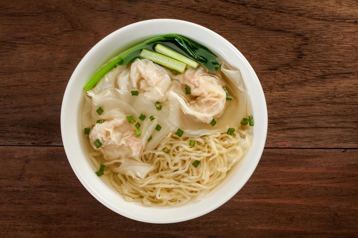 Mie pangsit atau mee wonton