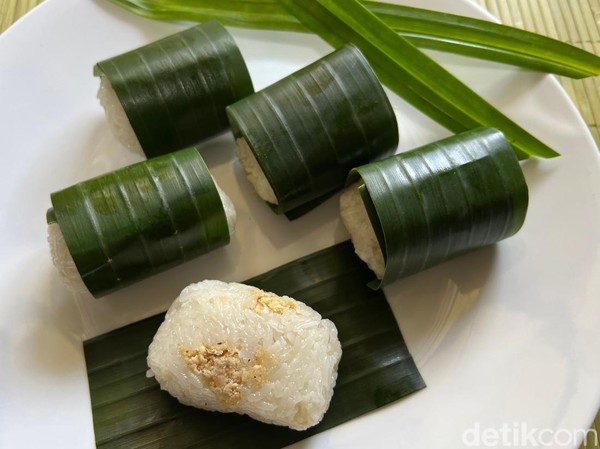 Lemper Ayam