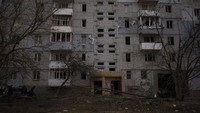 Mykolaiv merupakan kota penting menuju Odessa, pelabuhan terbesar di Ukraina.