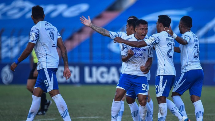 Selebrasi pemain Persib Bandung.