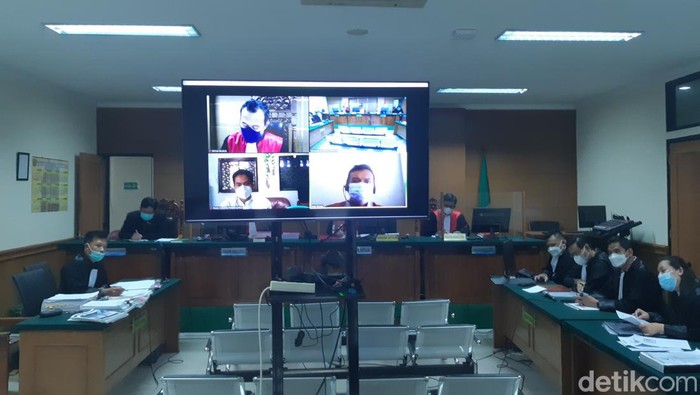 Suasana sidang dakwaan pemerasan di Bea Cukai Bandara Soetta (Foto: Bahtiar Rifai/detikcom)