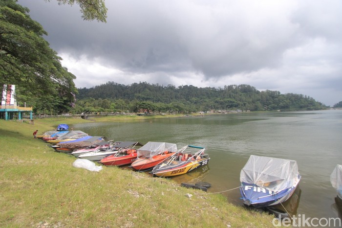Telaga Ngebel Ponorogo