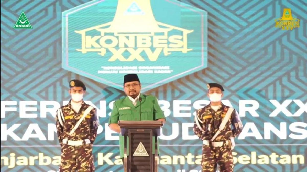 Triss Merigold yalangoch