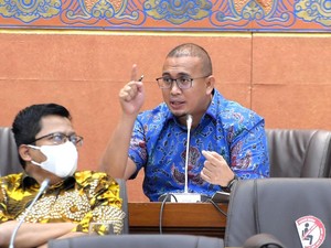 Buruh Tuntut Mendag Dicopot, Andre Rosiade: Komisi VI DPR Fokus Isu Migor