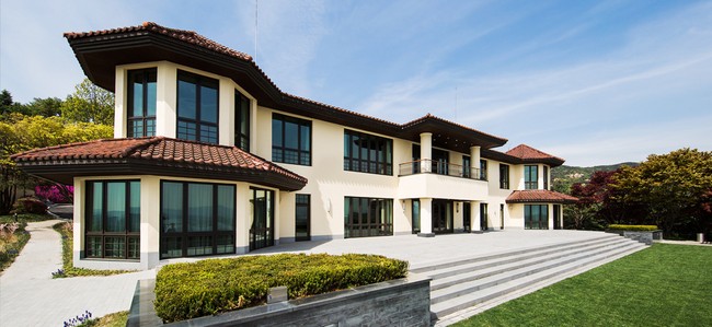 Aston House berdiri di lahan seluas 3.845 meter per segi. Bangunannya sendiri memiliki luas 1.421 meter per segi. Foto: Dok. Grand Walkerhill Seoul