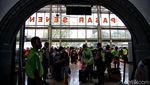 Begini Keramaian Stasiun Pasar Senen Jelang Ramadan