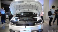 Hyundai Ioniq 5 sebagai mobil terbaik dunia 2022 ini bakal dijual dan diproduksi di Indonesia.