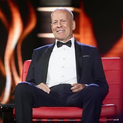Kondisi Bruce Willis Disebut Mengkhawatirkan, Kini Makin Sulit Bicara