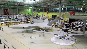 Dengan kontrak baru ini, kami akan memakai mesin tersebyt, yang diproduksi oleh Ivchenko Progress dan Motor Sich. Saya harap deal ini akan melanjutkan kerja sama strategis di antara kedua negara, kata CEO Baykar, Haluk Bayraktar. Foto: Baykar