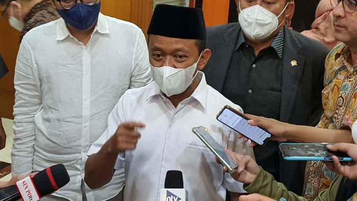 Fraksi PKB kembali gelar diskusi publik. Kali ini bertema 'Menangkap Peluang Investasi untuk Mendorong Pertumbuhan Ekonomi'.
