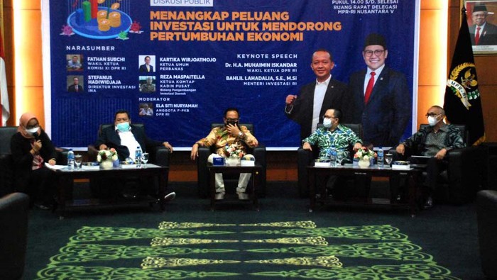 Fraksi PKB kembali gelar diskusi publik. Kali ini bertema 'Menangkap Peluang Investasi untuk Mendorong Pertumbuhan Ekonomi'.