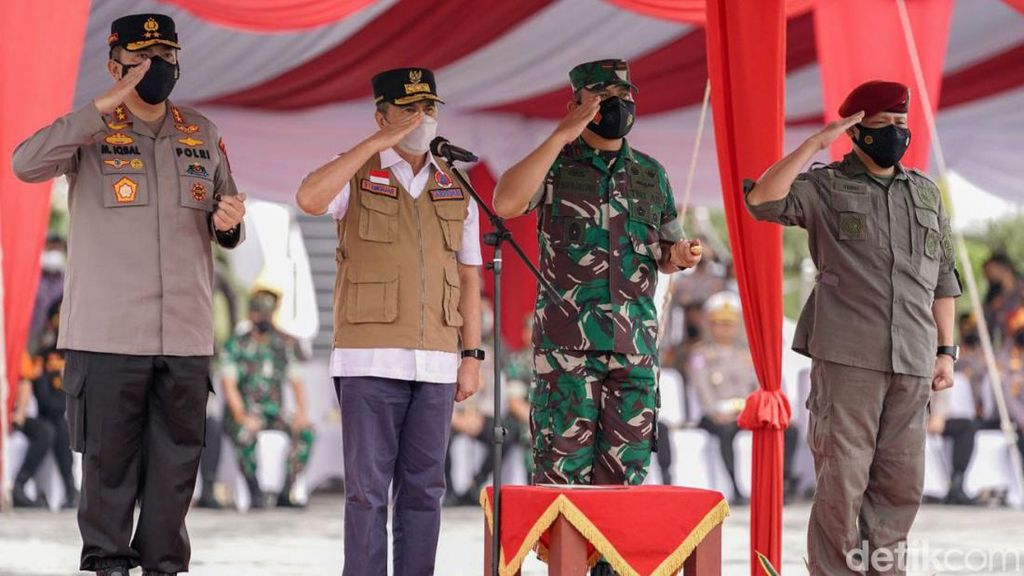 Pimpin Apel Siaga Karhutla, Gubernur Riau Minta Warga Tak Bakar Lahan