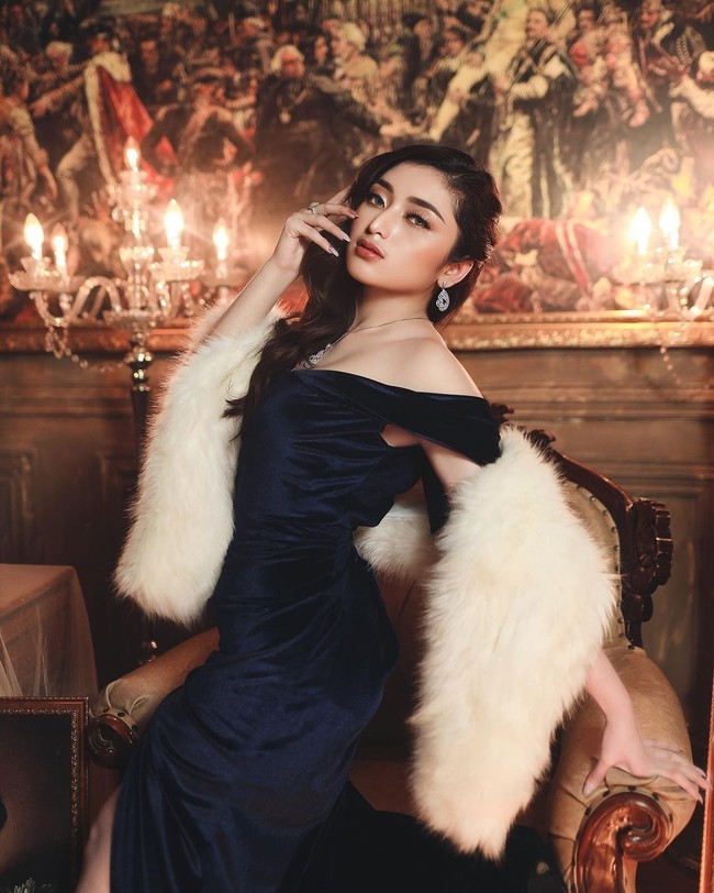 Intan Nallendra disebut sebagai asisten pribadi baru Hotman Paris. Ia baru-baru ini dikenalkan sang pengacara kondang di akun Instagram-nya. Foto: Instagram @intan_nallendra