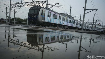 Intip Depo MRT Bekas Stadion Lebak Bulus
