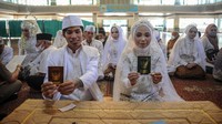 Setiap mempelai dibebaskan dari biaya nikah saat mengikuti kegiatan ini.